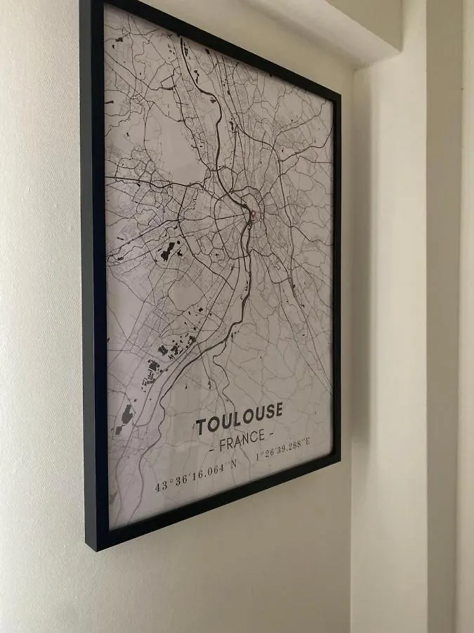 Appartement L Alsace Lorraine - A deux pas du Capitole - Entrée autonome -WIFI à Toulouse